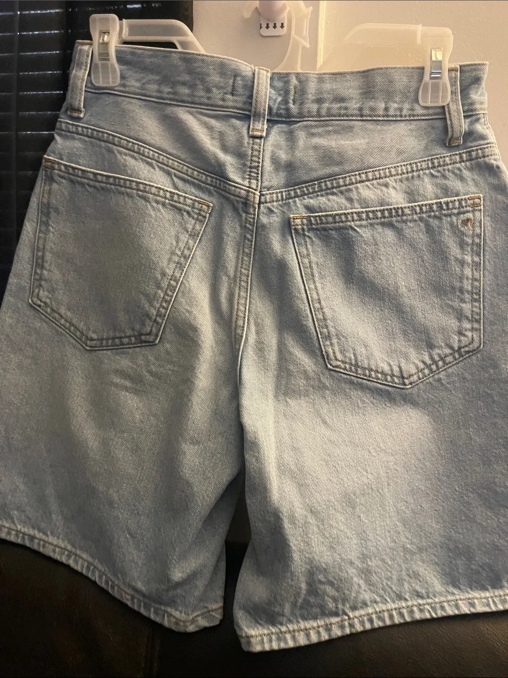 Madewell Women’s Baggy Jean Shorts in Bessmund Wash Size 26 NWOT
